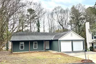 1260 Della Way, Lawrenceville, GA 30043 - Photo 2