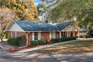 13 E Lakeshore Dr SE, Rome, GA 30161 - Photo 4