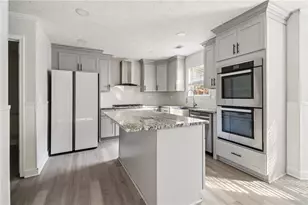 3810 Weeping Willow Ln, Loganville, GA 30052 - Photo 14