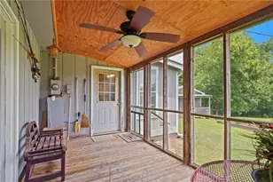 404 Davis Rd W, Fairmount, GA 30139 - Photo 16