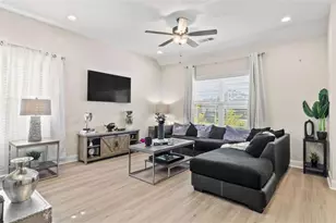 199 Red Tail Cir, Byron, GA 31008 - Photo 10