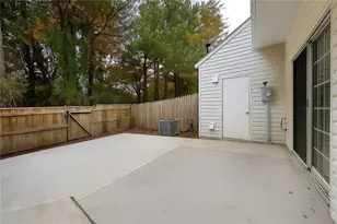 10900 Wittenridge Dr, Alpharetta, GA 30022 - Photo 2