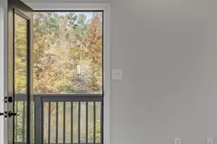 4814 Mirror Lake Dr, Powder Springs, GA 30127 - Photo 52