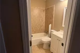 2444 Rolling View Dr SE, Smyrna, GA 30080 - Photo 8