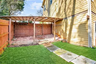 1093 3rd St, Stone Mountain, GA 30083 - Photo 20