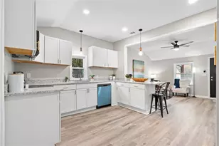 118 Perry St, Monroe, GA 30655 - Photo 10