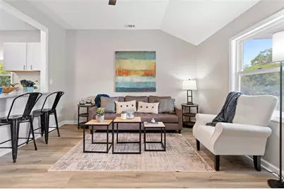 118 Perry Street, Monroe, GA 30655 - Photo 6