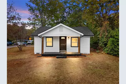 118 Perry Street, Monroe, GA 30655 - Photo 2