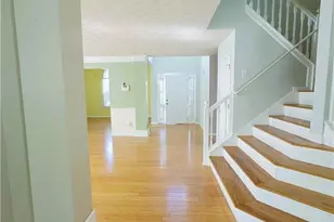 245 Vaness Dr, McDonough, GA 30253 - Photo 4