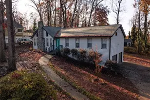 5027 Post Rd Ct, Stone Mountain, GA 30088 - Photo 2