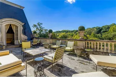 2288 Peachtree Road NW #6, Atlanta, GA 30305 - Photo 76