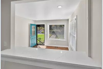 475 Center Hill Avenue NW, Atlanta, GA 30318 - Photo 10