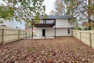 565 Paris Dr, Lawrenceville, GA 30043 - Photo 36