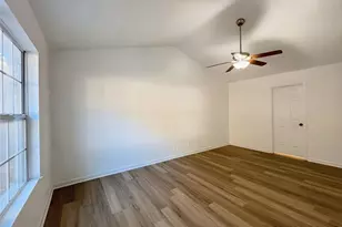 565 Paris Dr, Lawrenceville, GA 30043 - Photo 24