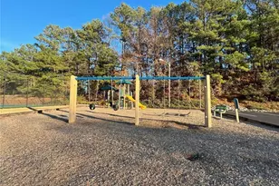 565 Paris Dr, Lawrenceville, GA 30043 - Photo 44