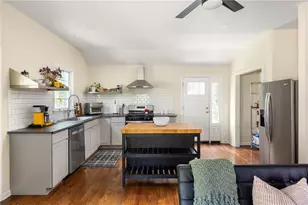 1568 Wellswood Dr SE, Atlanta, GA 30315 - Photo 4