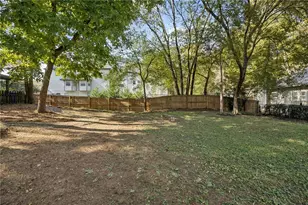 1720 Marvin St NW, Atlanta, GA 30318 - Photo 16