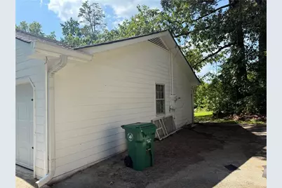 7543 Asbury Manor Drive, Lithonia, GA 30058 - Photo 6