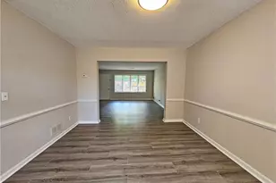 434 High Creek Trce, Roswell, GA 30076 - Photo 8