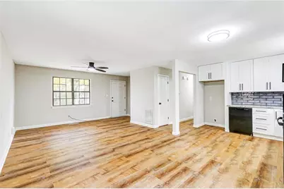 122 Capitol Avenue, Winder, GA 30680 - Photo 6