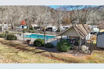 130 Creekview Drive, Cleveland, GA 30528 - Photo 36