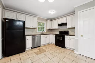 2684 Forest Way NE, Marietta, GA 30066 - Photo 6