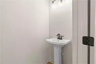 2851 Dale Dr, Marietta, GA 30068 - Photo 18