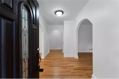 620 Spalding Drive, Sandy Springs, GA 30328 - Photo 6