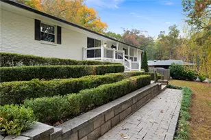 620 Spalding Dr, Sandy Springs, GA 30328 - Photo 44