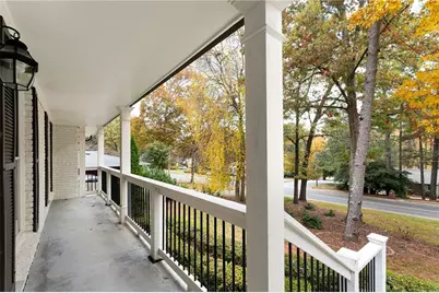 620 Spalding Drive, Sandy Springs, GA 30328 - Photo 10