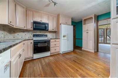 4032 Ashmont Court, Marietta, GA 30062 - Photo 6