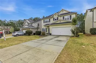 370 Parkmont Way, Dallas, GA 30132 - Photo 2