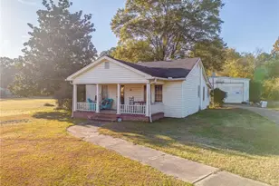 153 Yale Rd NE, Rome, GA 30161 - Photo 2