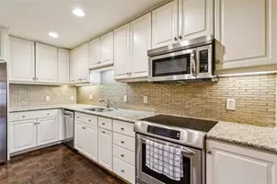 650 Moores Mill Rd, Atlanta, GA 30327 - Photo 22