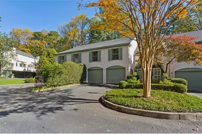 650 Moores Mill Road #19, Atlanta, GA 30327 - Photo 2