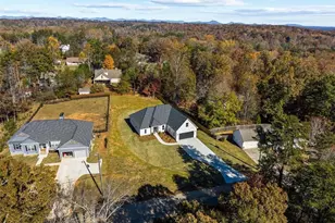 3715 Cameron Cir, Gainesville, GA 30506 - Photo 6