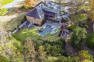 4276 Sentinel Post Rd NW, Atlanta, GA 30327 - Photo 34