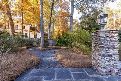 4276 Sentinel Post Road NW, Atlanta, GA 30327 - Photo 30