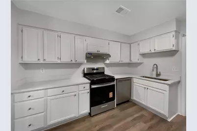 2744 Lisa Drive, Jonesboro, GA 30236 - Photo 2