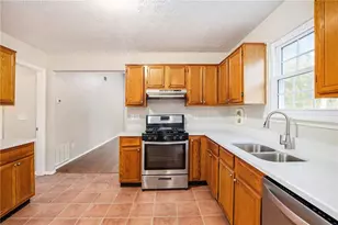 505 Lake Joyce Ln, Fairburn, GA 30213 - Photo 10