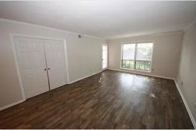 6851 Roswell Road #D15, Atlanta, GA 30328 - Photo 12