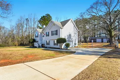 105 Dawn Court, Jackson, GA 30233 - Photo 4