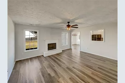 735 Galloping Bend Court, Auburn, GA 30011 - Photo 4