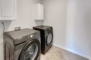 735 Galloping Bend Ct, Auburn, GA 30011 - Photo 18