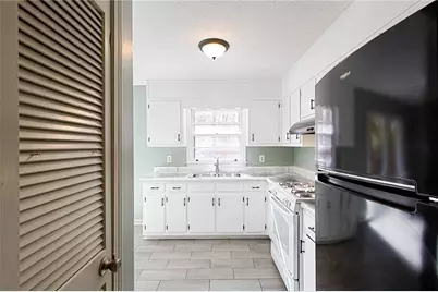 4979 Paris Avenue, Powder Springs, GA 30127 - Photo 6