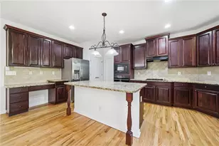 3835 Creekview Ridge Dr, Buford, GA 30518 - Photo 26