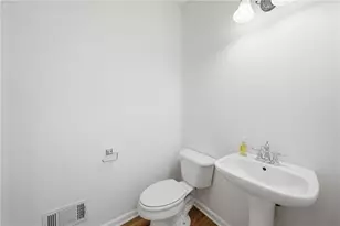 3835 Creekview Ridge Dr, Buford, GA 30518 - Photo 18