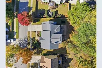 3835 Creekview Ridge Drive, Buford, GA 30518 - Photo 10