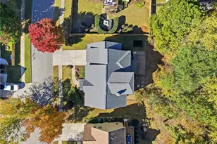 3835 Creekview Ridge Dr, Buford, GA 30518 - Photo 10