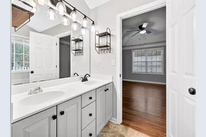 5683 Riverside Walk Drive, Sugar Hill, GA 30518 - Photo 34